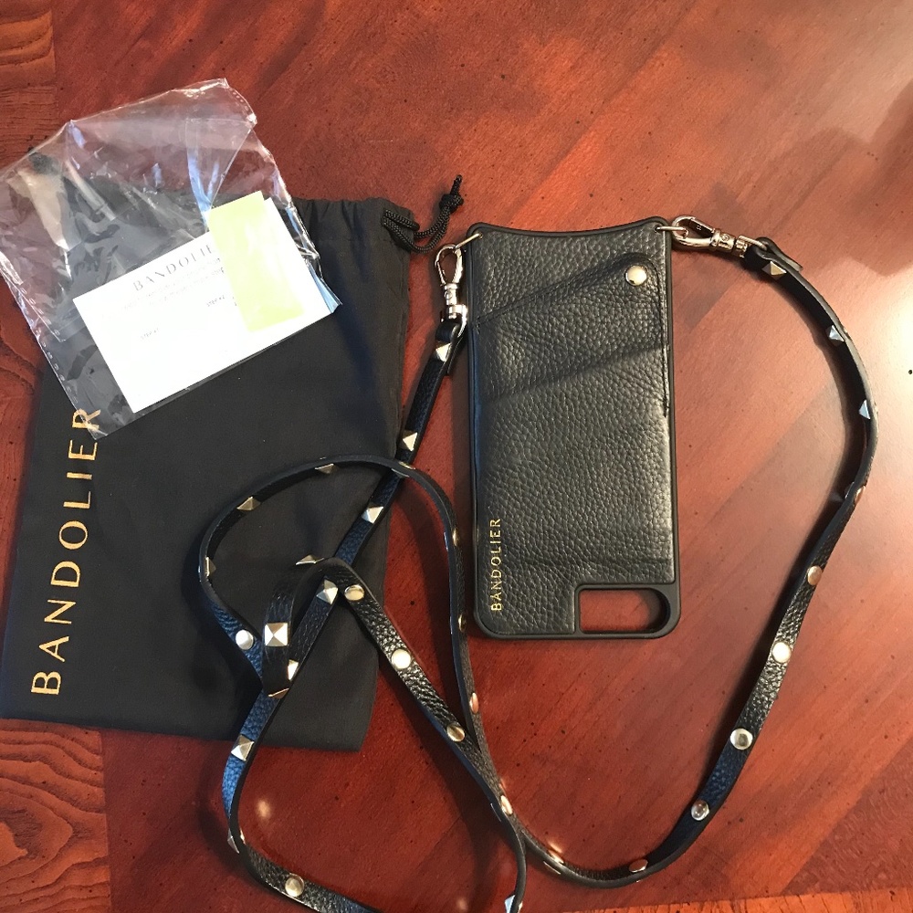 Bandolier iPhone 8+ Crossbody